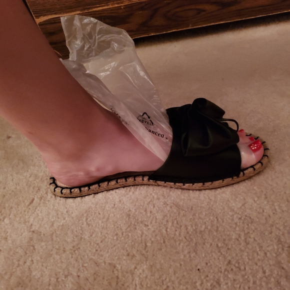 🆕️ Avec Les Filles Gemma Bow Slide Sandals - Picture 8 of 9